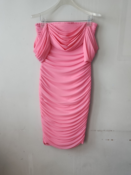 Fashion Nova Dresses & Skirts - Fashion Nova Pink Ruched Off-Shoulder Midi Dress. New Without Tag